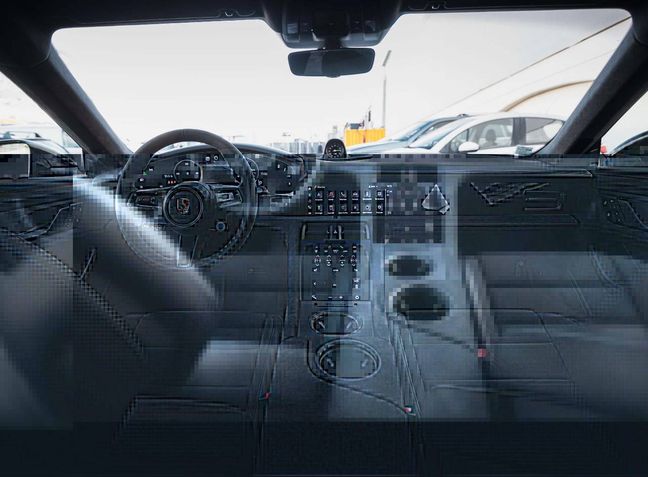  Porsche Taycan