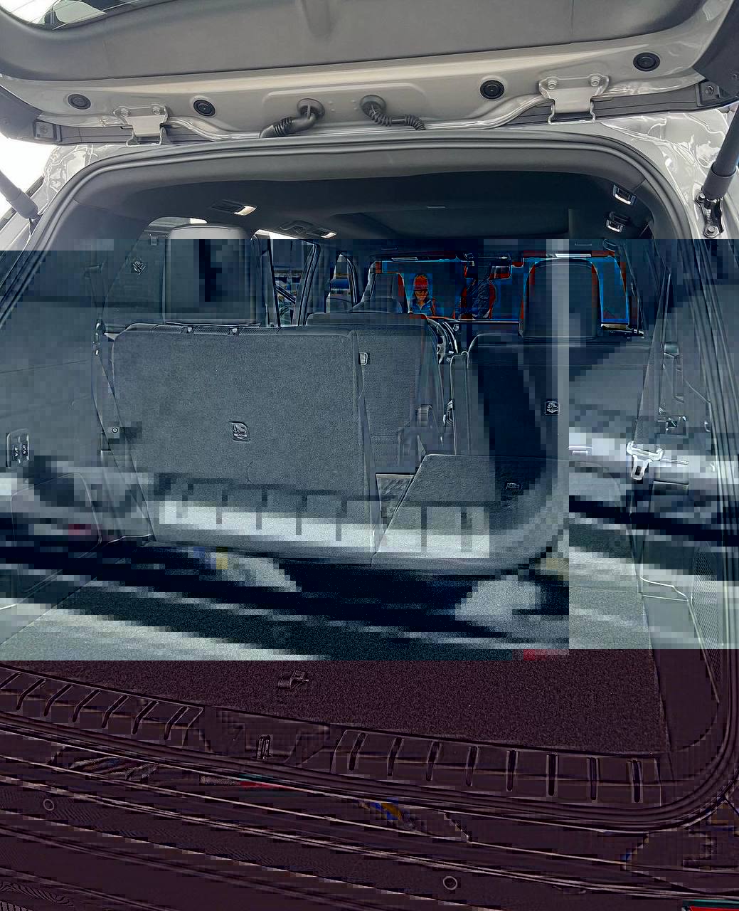 Lexus TX500