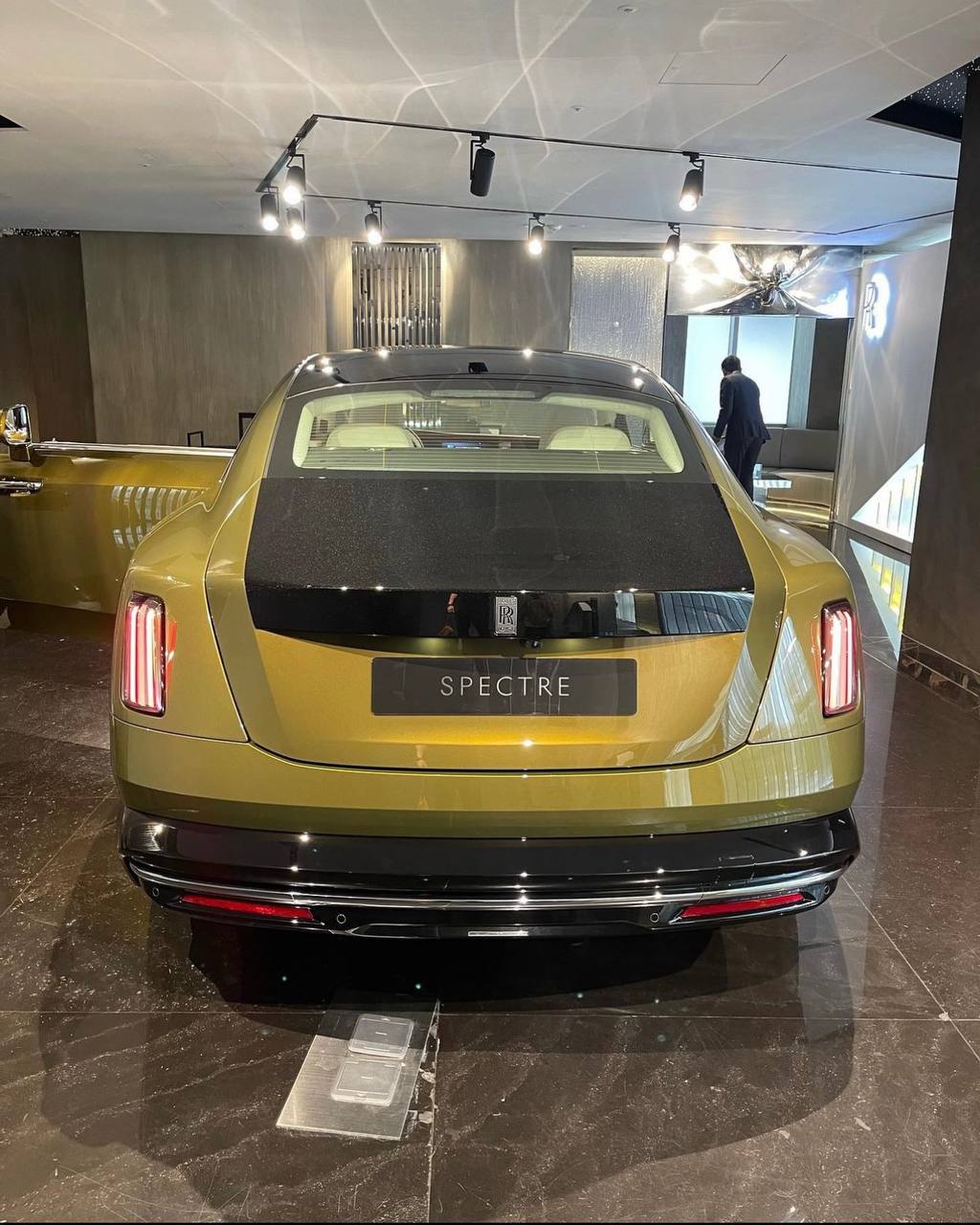 Rolls-Royce Spectre