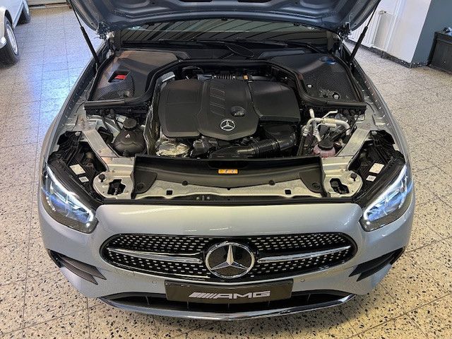 Mercedes-Benz E220