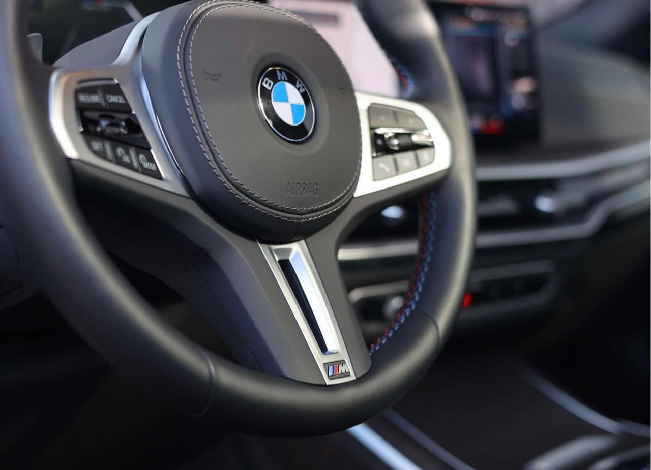 BMW X7