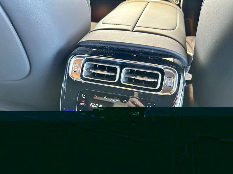Mercedes-Benz S580