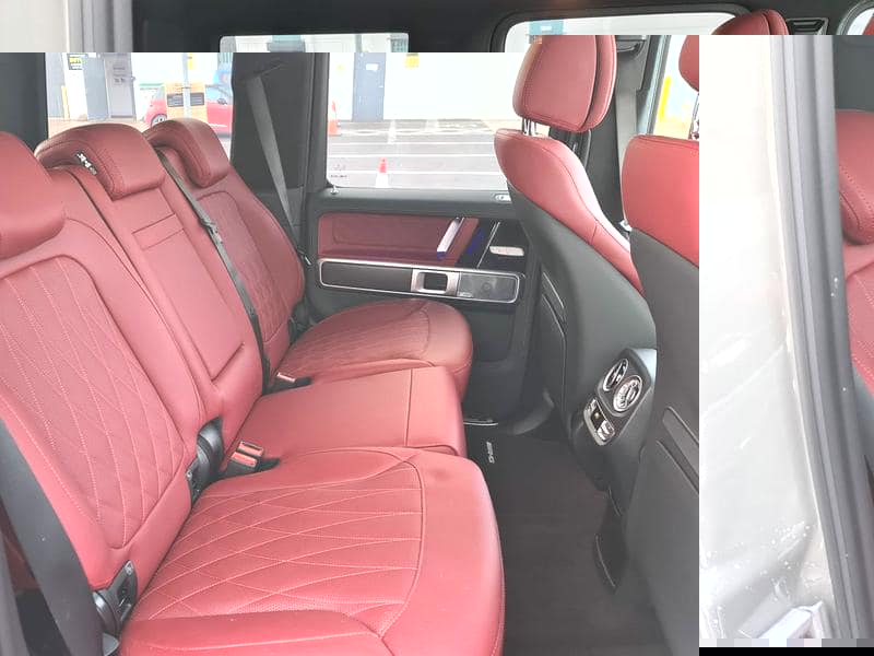 Mercedes-Benz G400