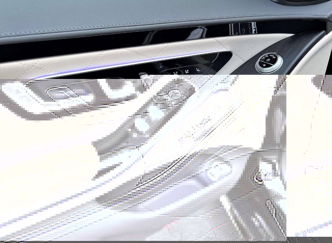 Mercedes-Benz S400