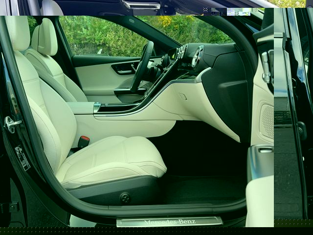 Mercedes-Benz C300 